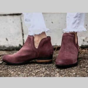 Sorel Lolla II Cutout Booties